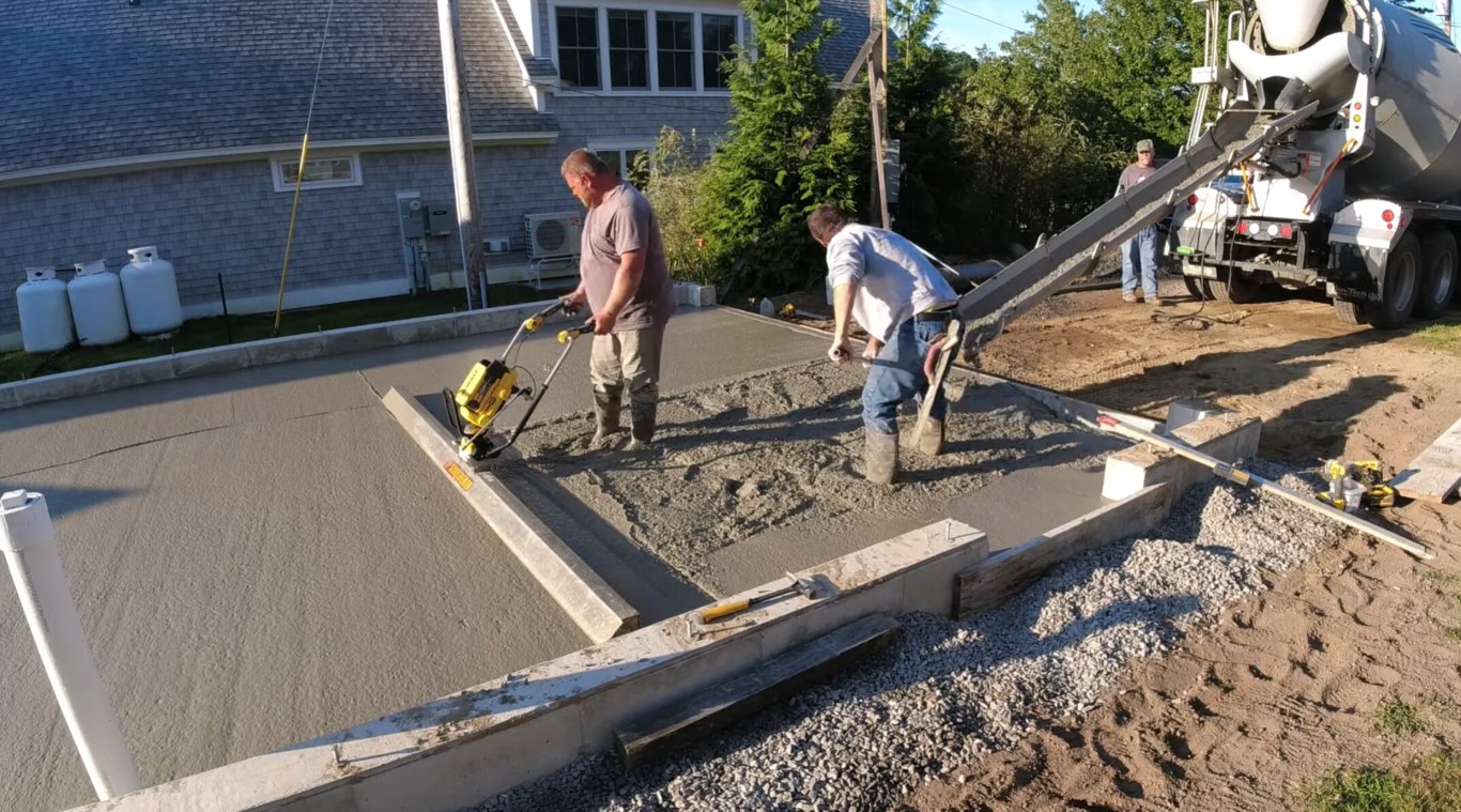 Commercial concrete services in Fitchburg, MA
